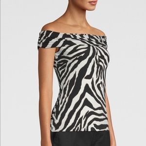 WHBM Zebra Print Off The Shoulder Black And White Women’s Top Size XXS NWT